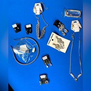 Lot of costume jewelry and hair accessories. Lot number 76.